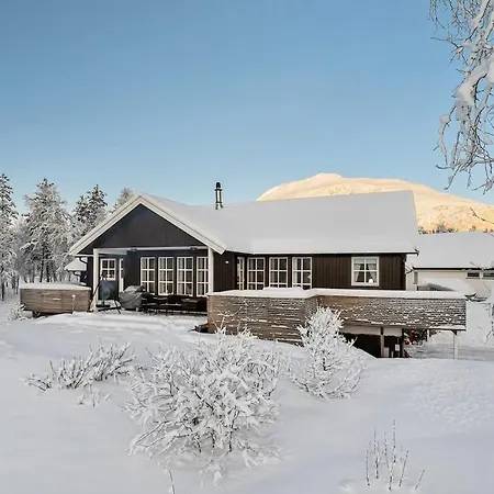 Large House In A And Quiet Area Leilighet Bardu